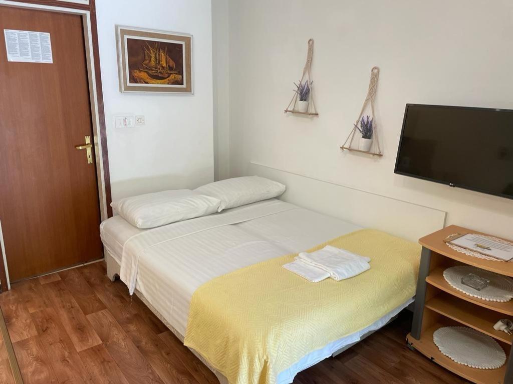 Apartmani Mavrinac Nerezine Phòng bức ảnh